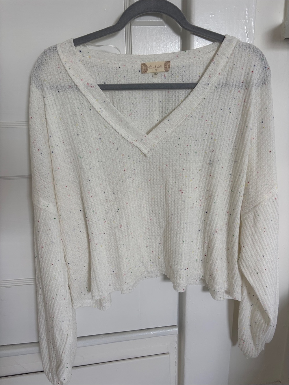 Altar'd State Cream V-Neck Speckled Waffle Knit Sweater